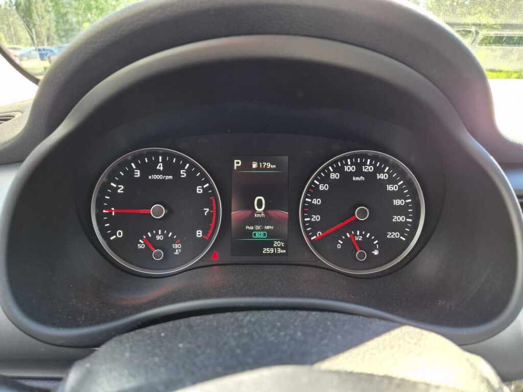 Kia Stonic 2024 Harmaa