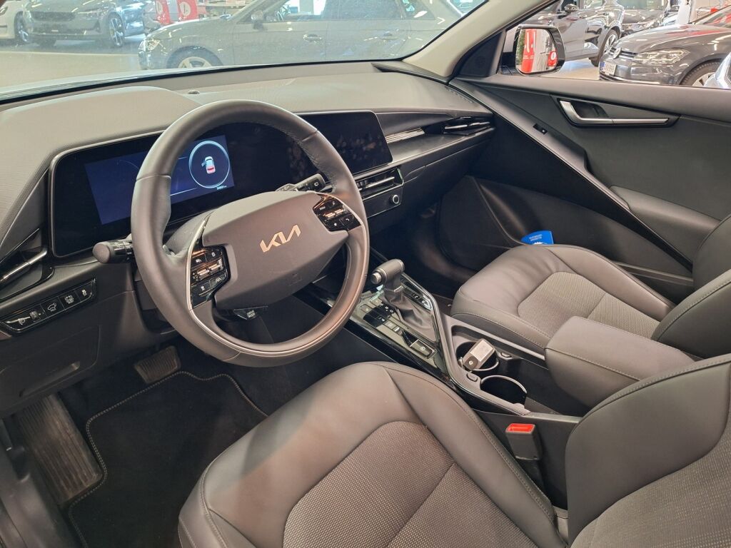 Kia Niro 2024 Harmaa