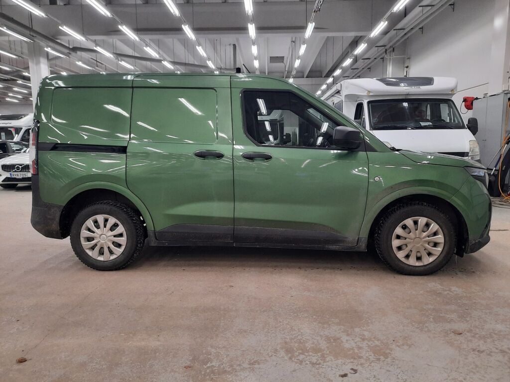 Ford Transit Courier 2024 Vihreä