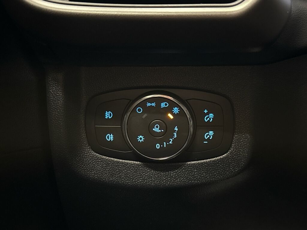 Ford Transit Courier 2024 Valkoinen