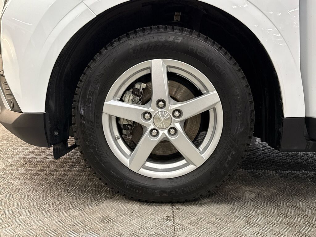 Ford Transit Courier 2024 Valkoinen