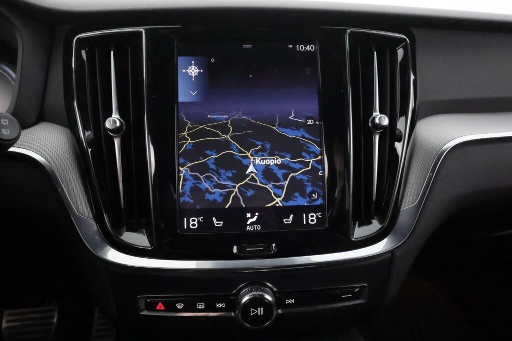 Volvo V60 2020 Musta