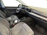 Volkswagen Golf 2024 Keltainen