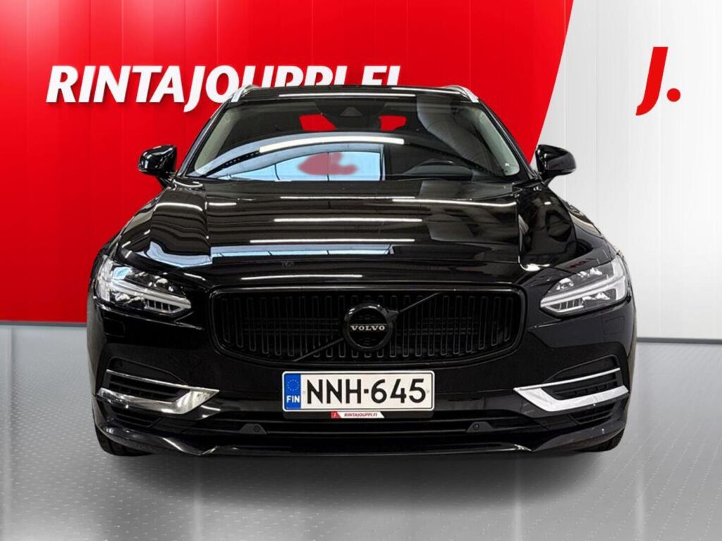 Volvo V90 2020 Musta