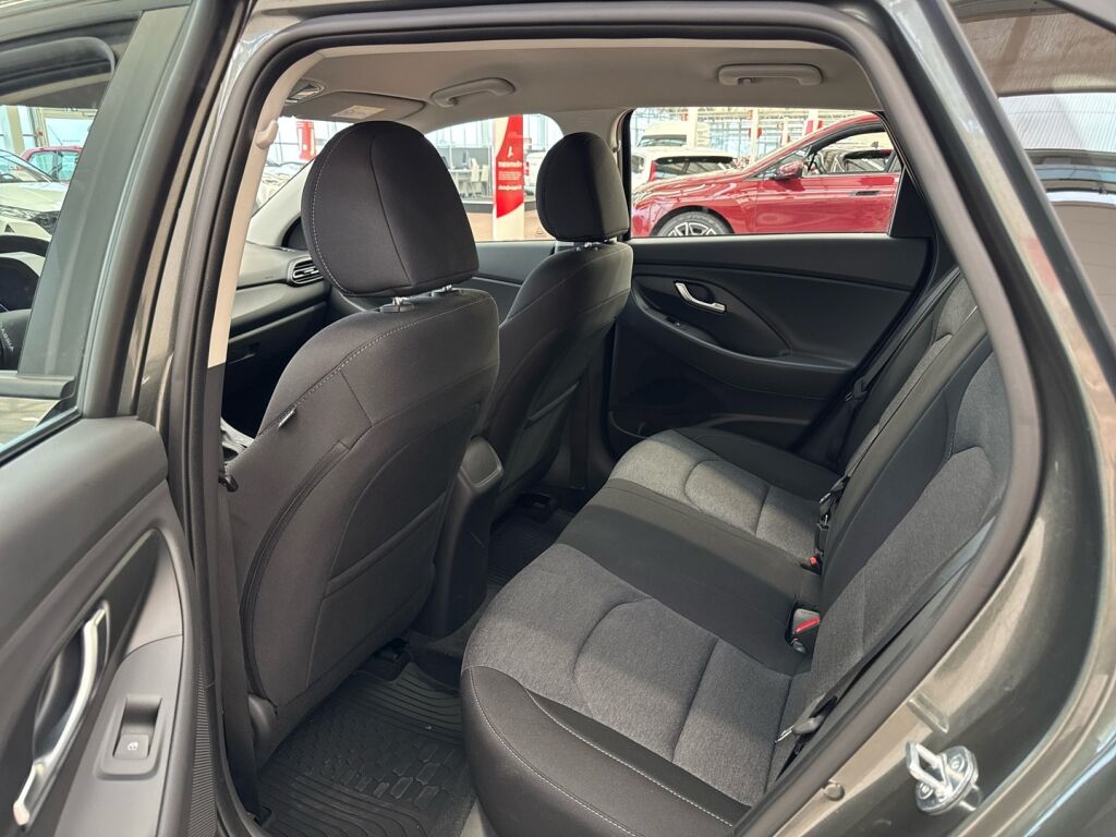 Hyundai i30 Hatchback 2024 Harmaa