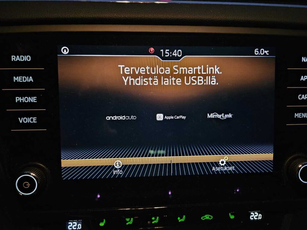 Skoda Octavia 2020 Valkoinen