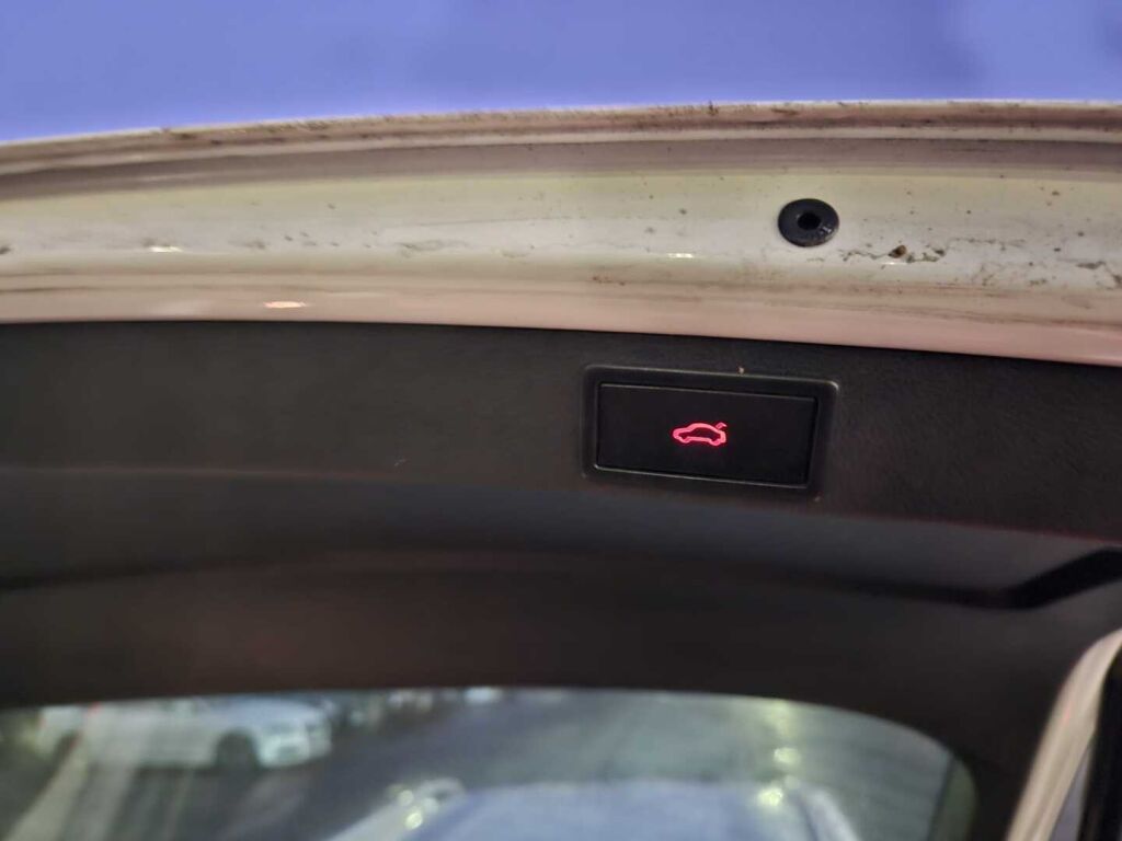 Skoda Octavia 2020 Valkoinen