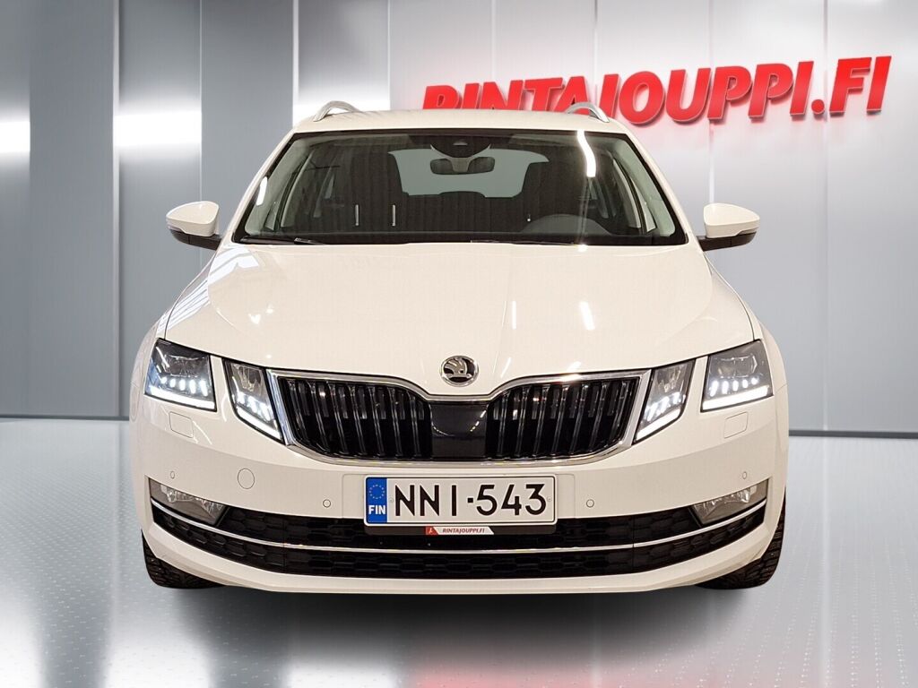 Skoda Octavia 2020 Valkoinen