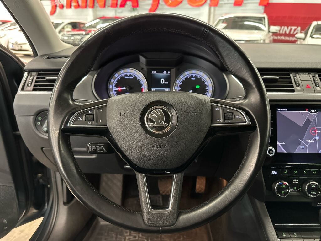 Skoda Octavia 2020 Harmaa