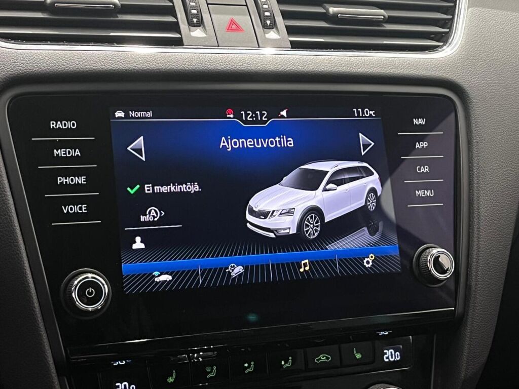 Skoda Octavia 2020 Harmaa