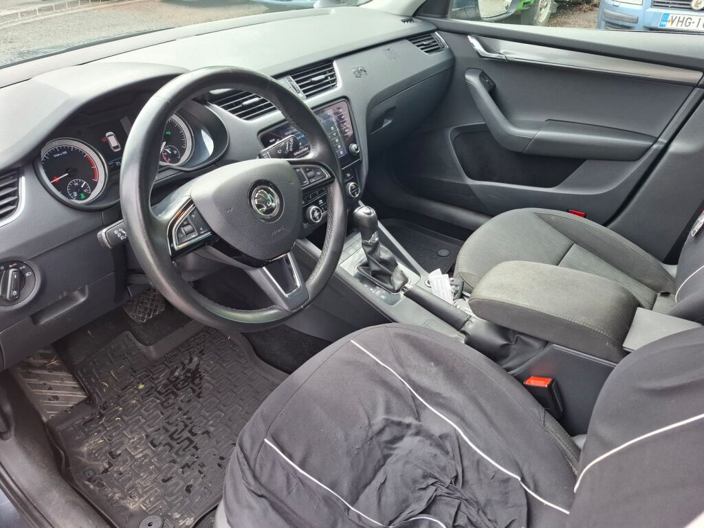 Skoda Octavia 2020 Harmaa
