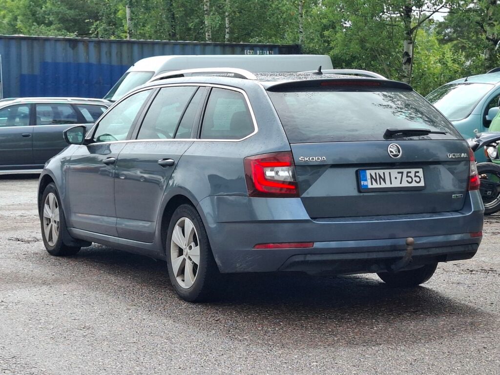 Skoda Octavia 2020 Harmaa