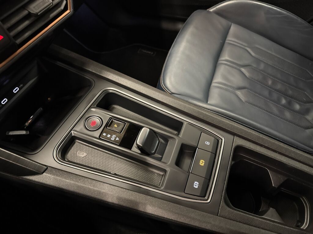 Cupra Leon Sportstourer 2021 Valkoinen