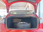 Tesla Model 3 2020 Punainen
