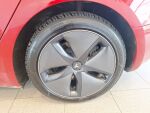 Tesla Model 3 2020 Punainen
