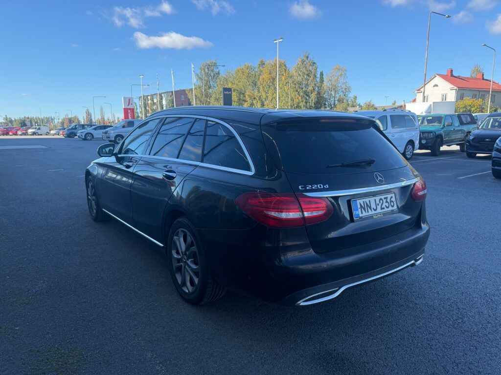 Mercedes-Benz C 2017 Musta