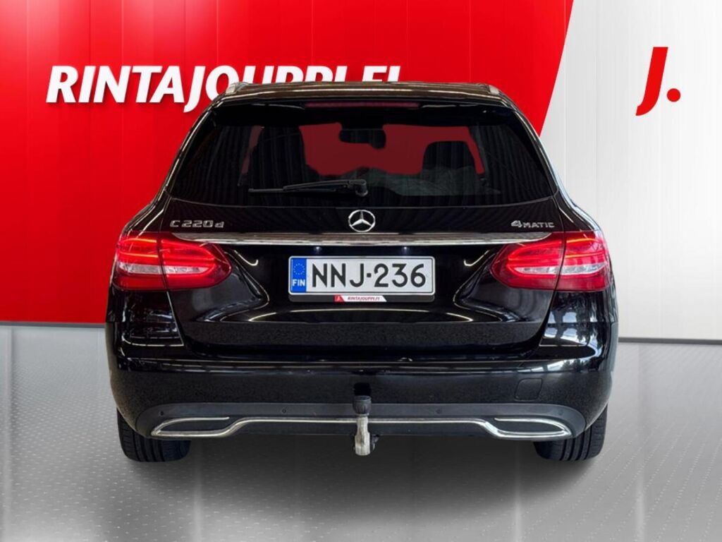 Mercedes-Benz C 2017 Musta