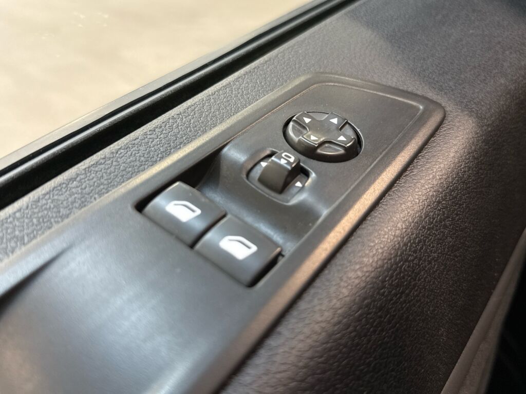 Toyota Proace Verso EV 2021 Valkoinen