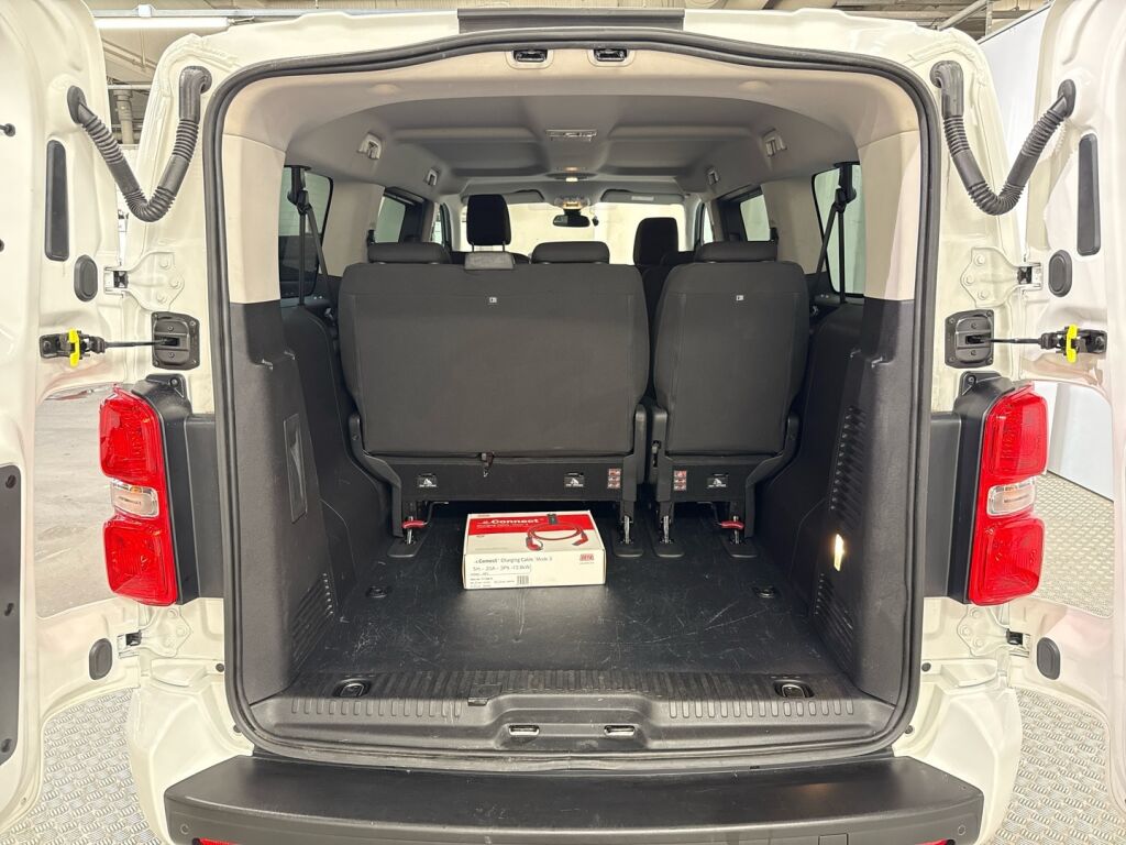 Toyota Proace Verso EV 2021 Valkoinen