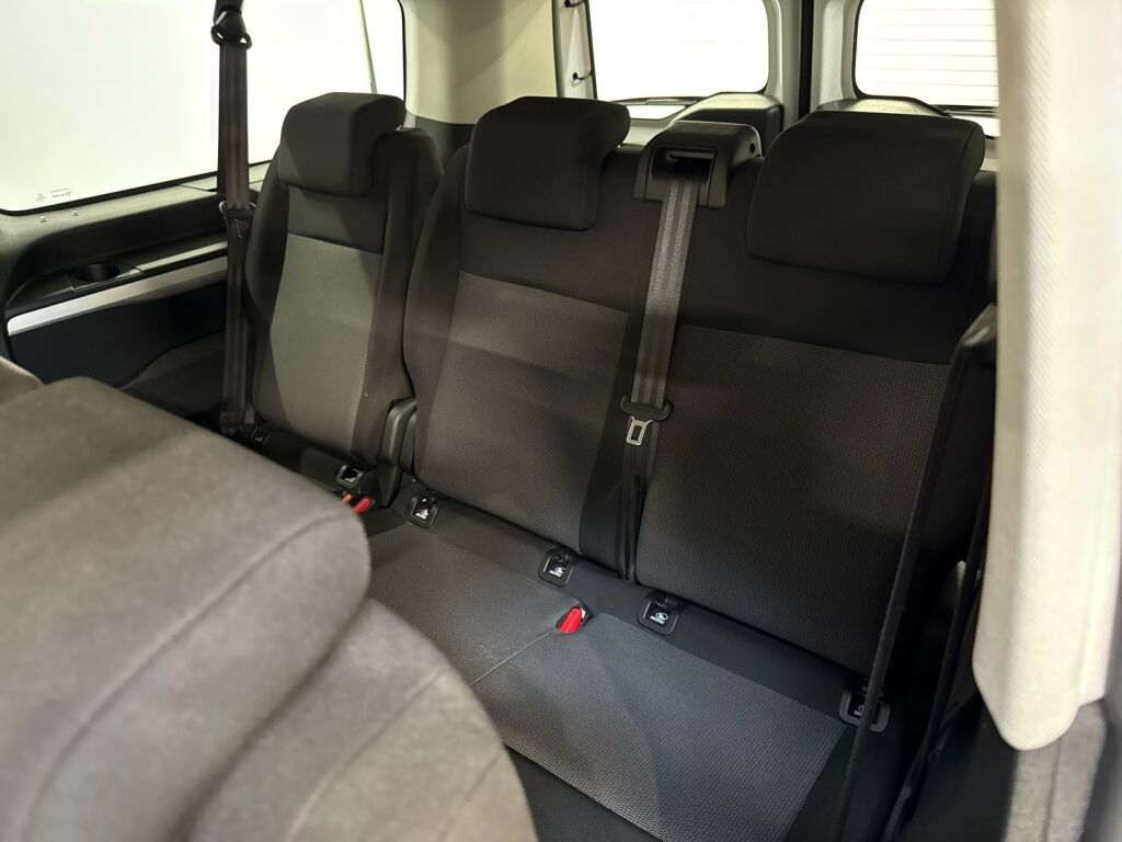 Toyota Proace Verso EV 2021 Valkoinen