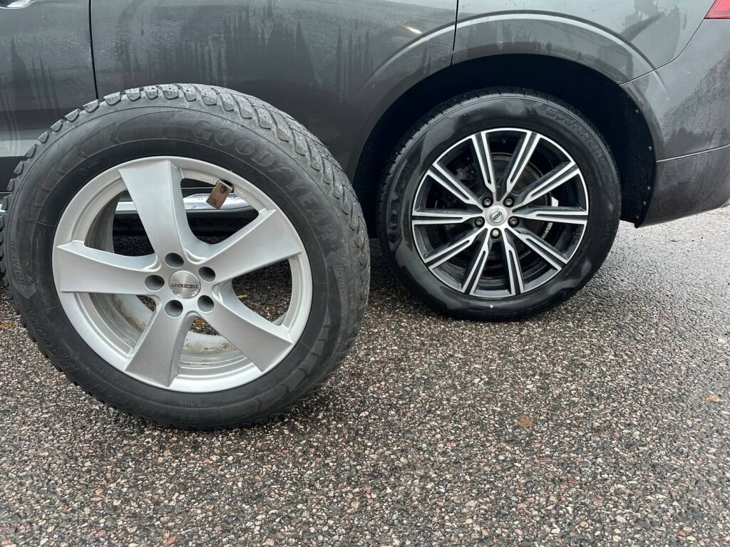 Volvo XC60 2020 Harmaa