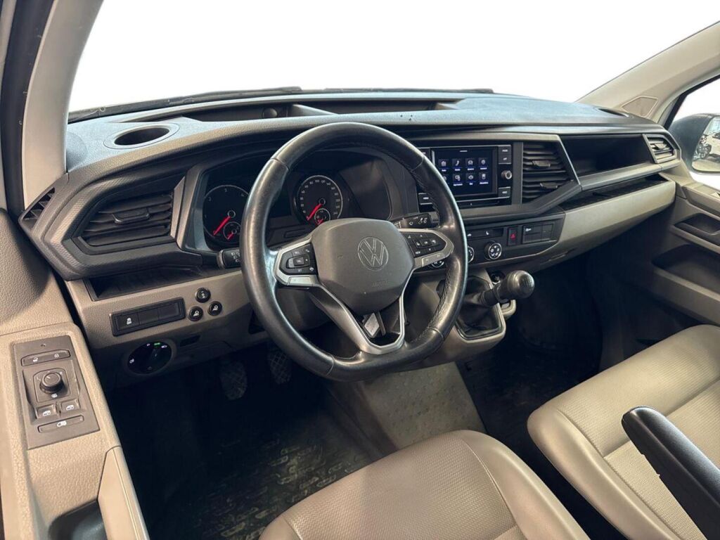 Volkswagen Transporter 2024 Valkoinen