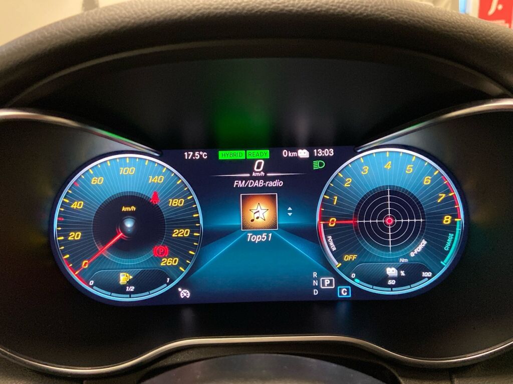 Mercedes-Benz C 2021 Musta