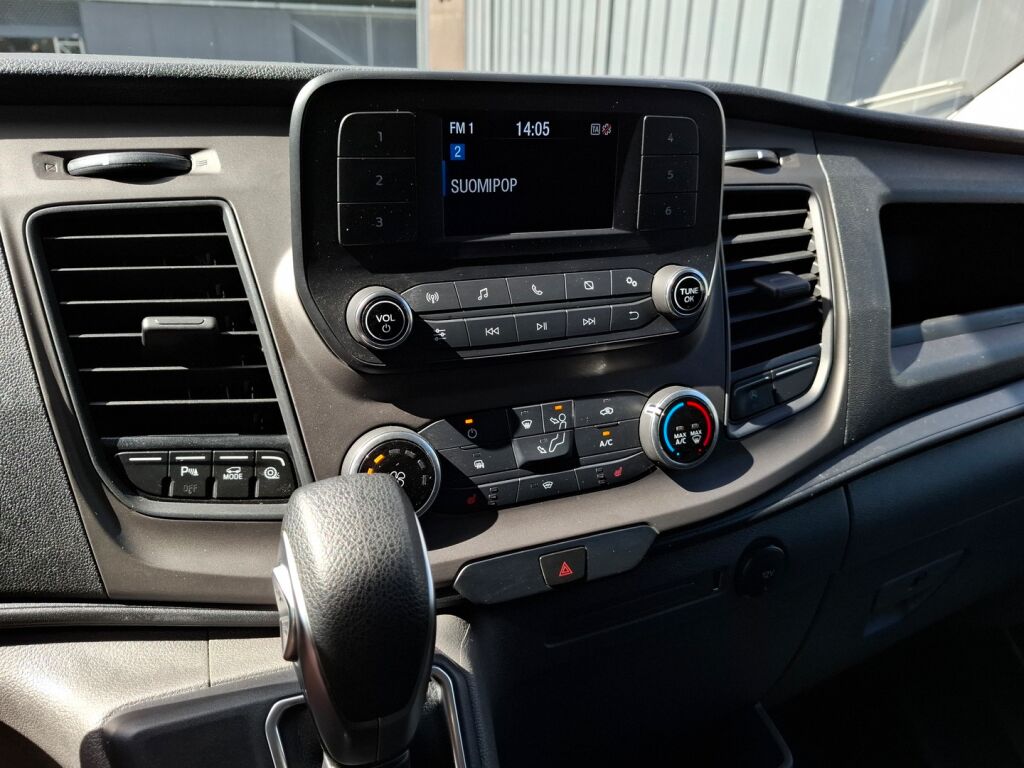 Ford Transit 2024 Harmaa