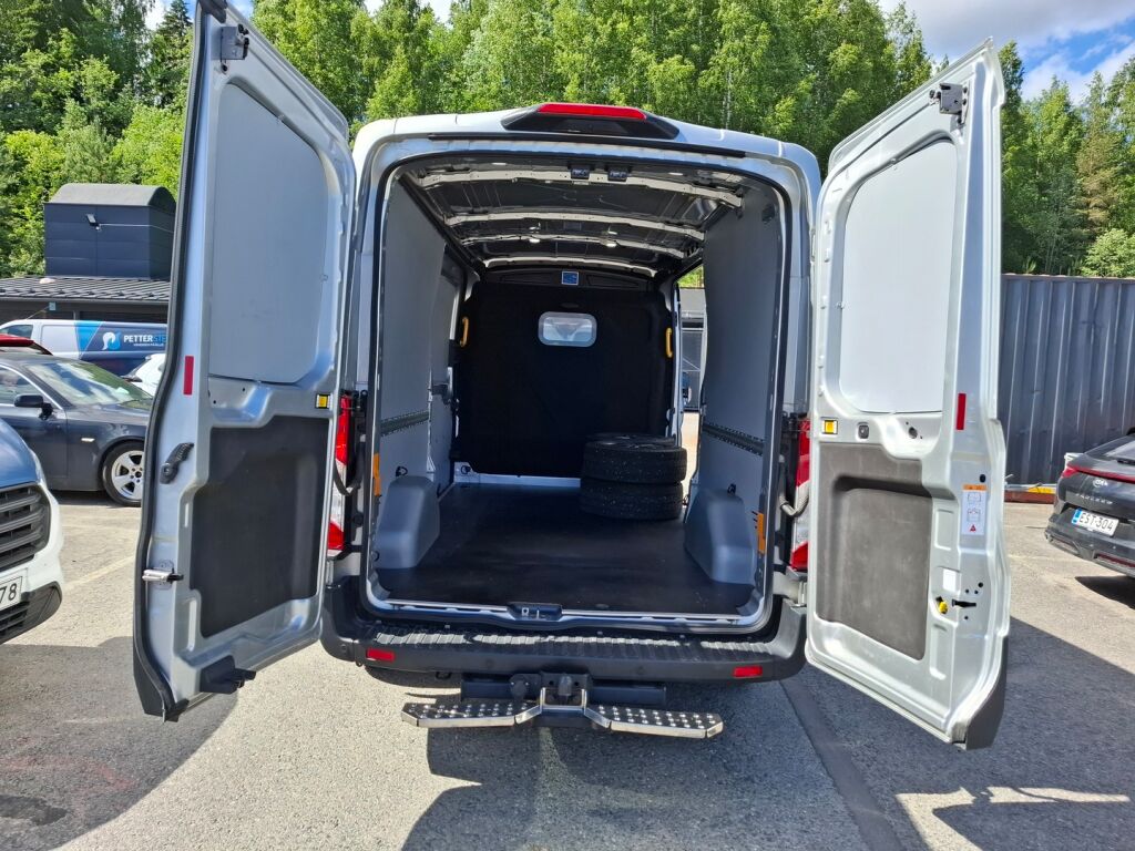 Ford Transit 2024 Harmaa