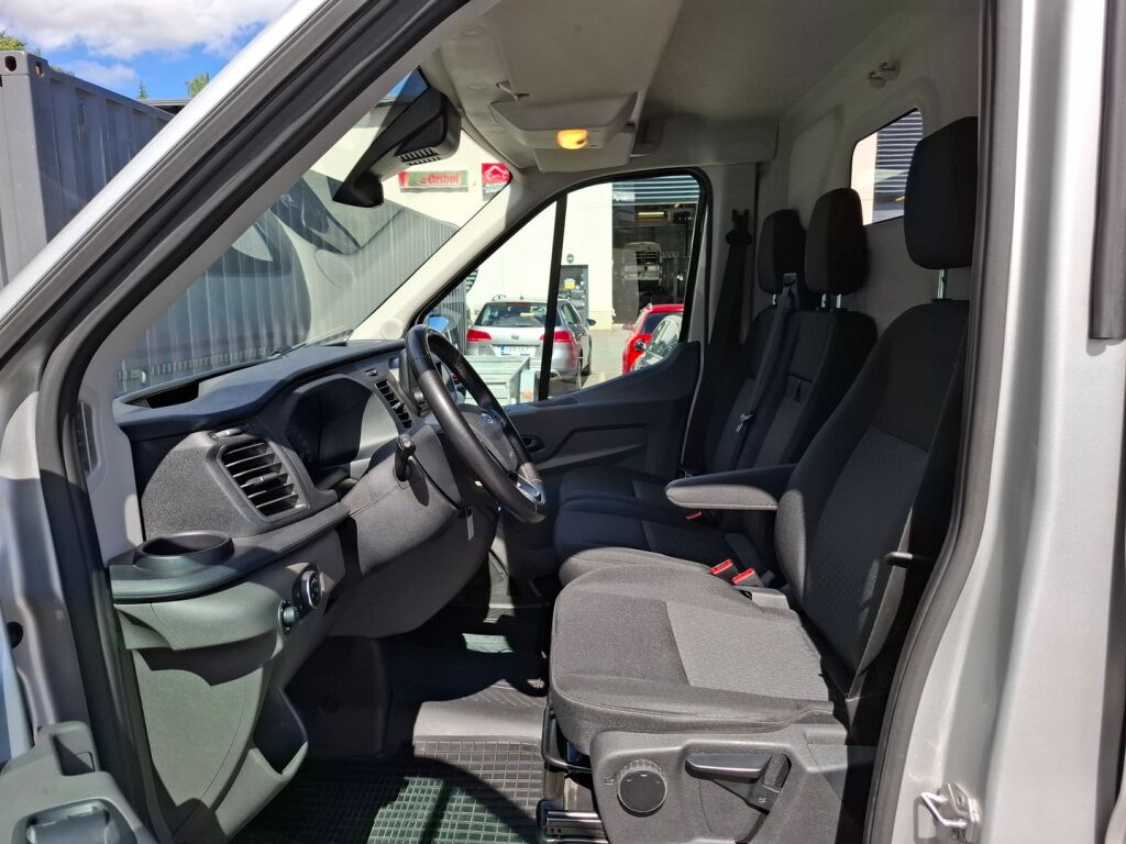 Ford Transit 2024 Harmaa