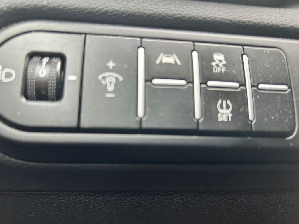 Kia Ceed 2023 Valkoinen