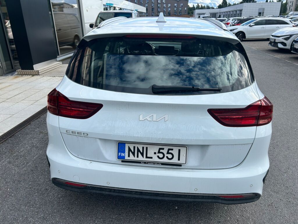Kia Ceed 2023 Valkoinen