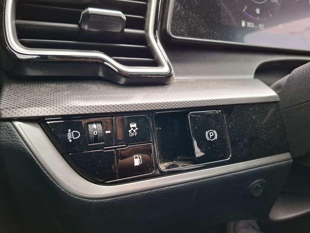 Kia Sportage 2024 Valkoinen
