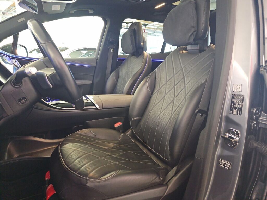 Mercedes-Benz EQS SUV 2023 Harmaa