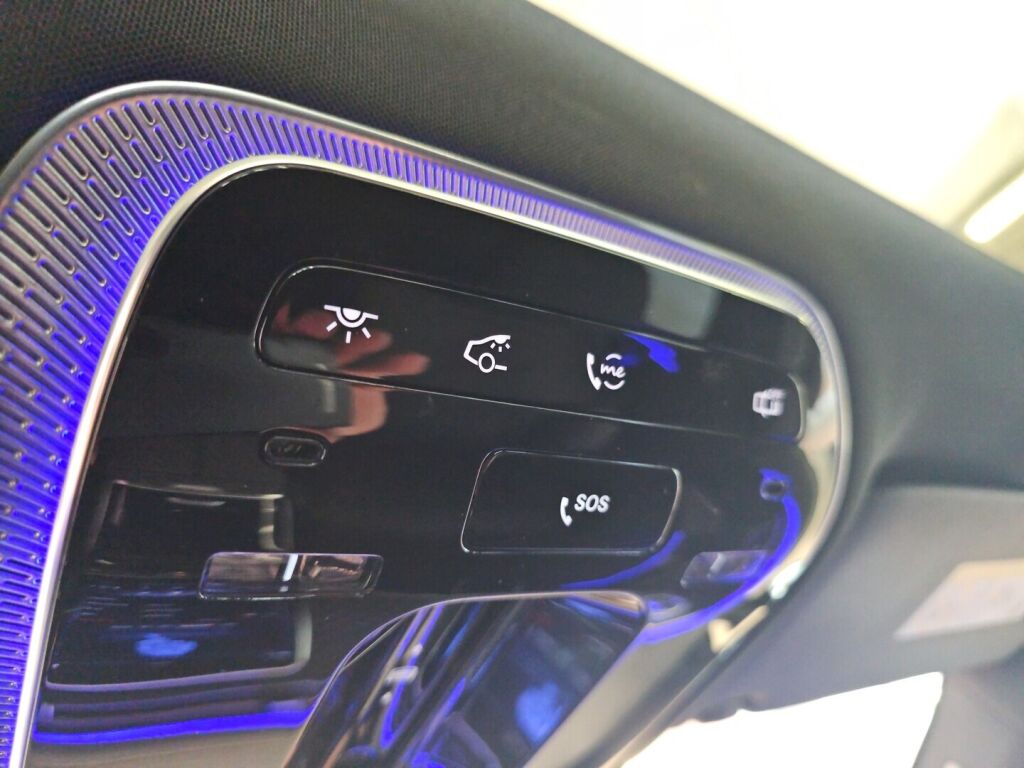 Mercedes-Benz EQS SUV 2023 Harmaa
