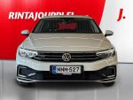 Volkswagen Passat 2019 Valkoinen