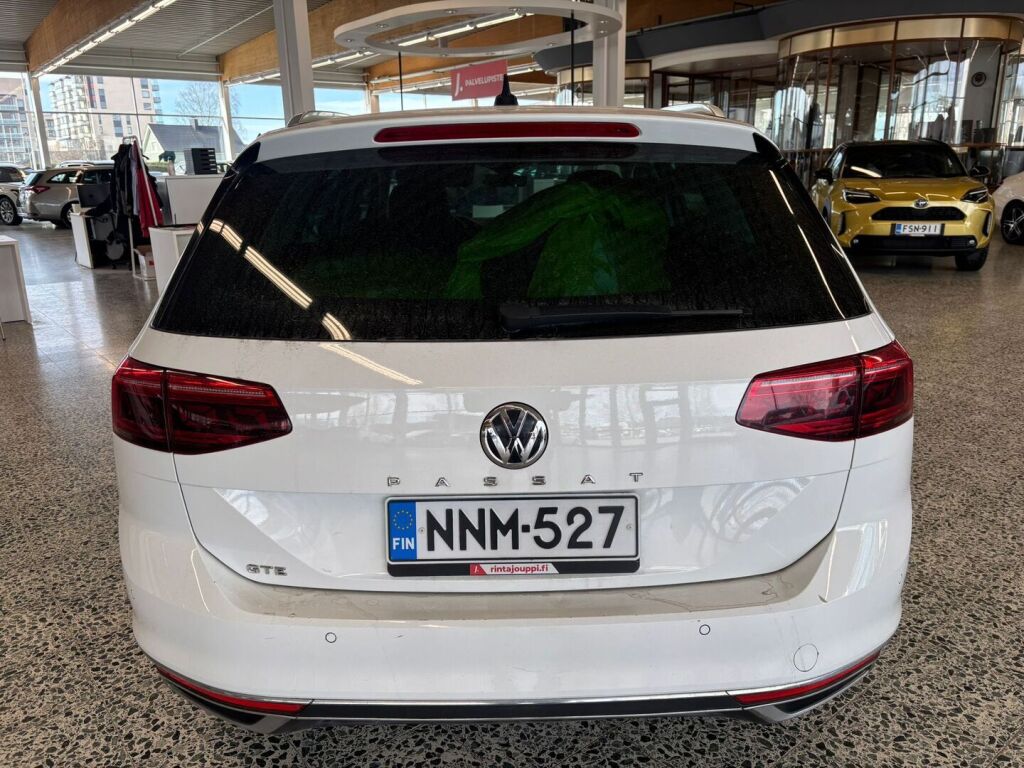 Volkswagen Passat 2019 Valkoinen