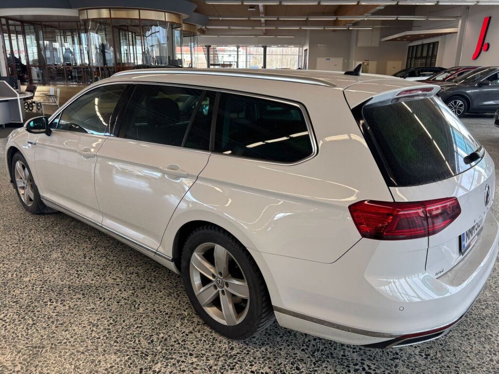 Volkswagen Passat 2019 Valkoinen