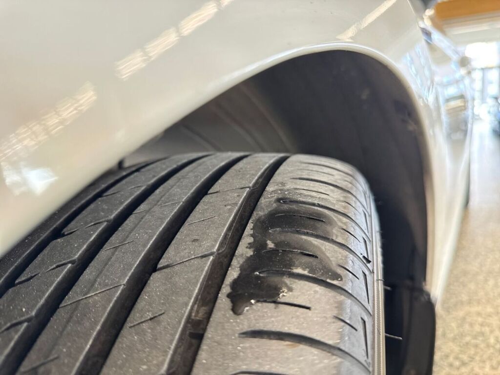 Volkswagen Passat 2019 Valkoinen