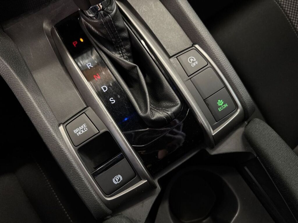 Honda Civic 2021 Musta