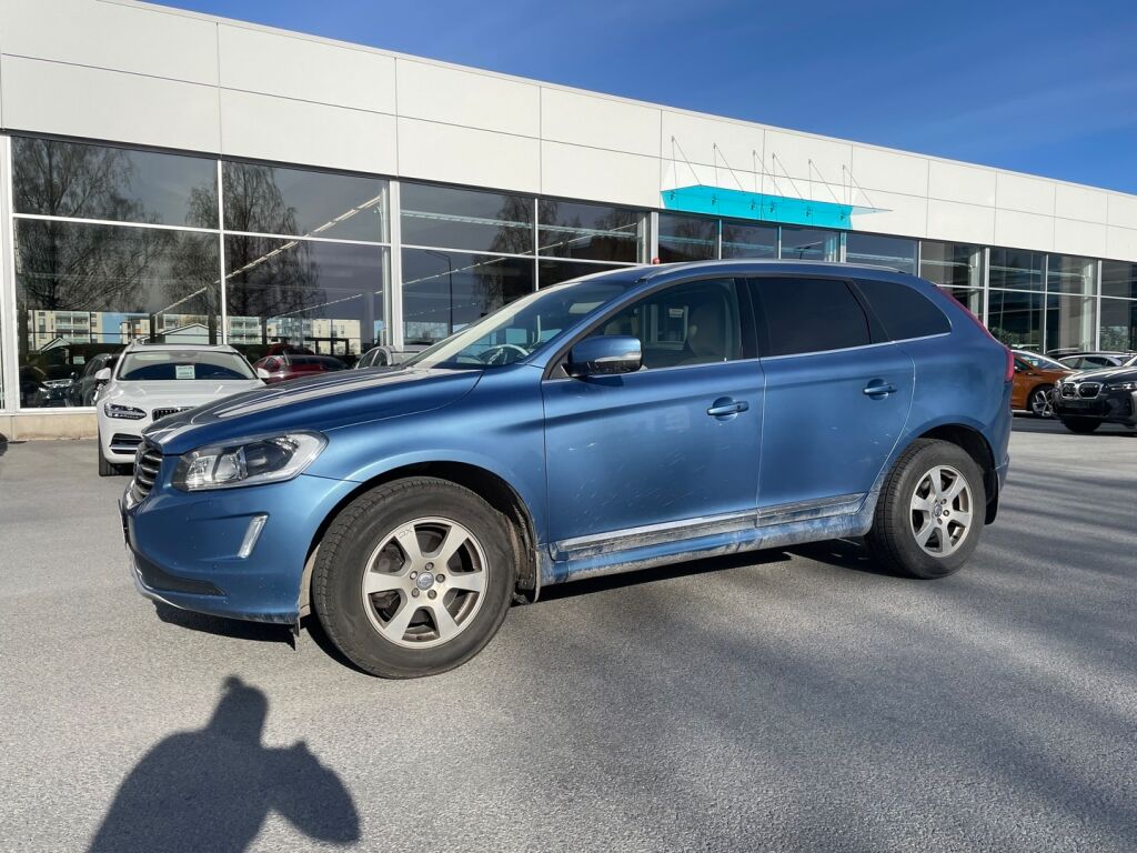 Volvo XC60 2015 Sininen