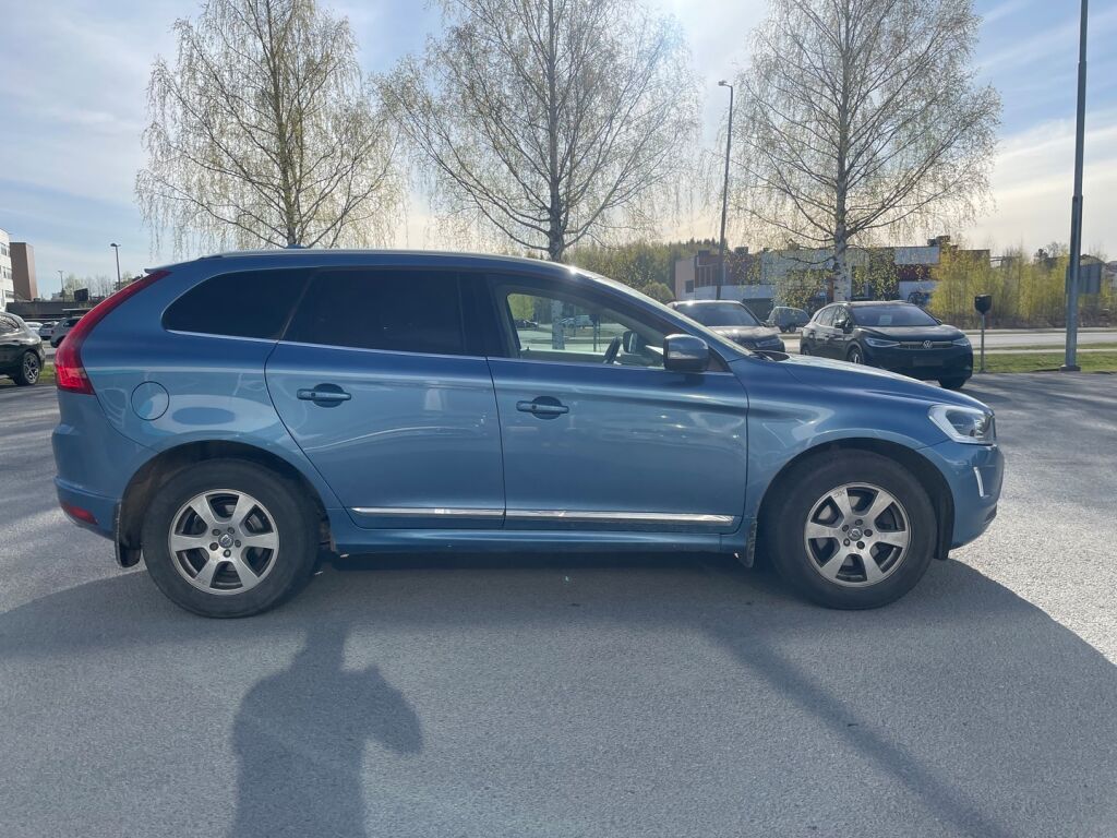 Volvo XC60 2015 Sininen