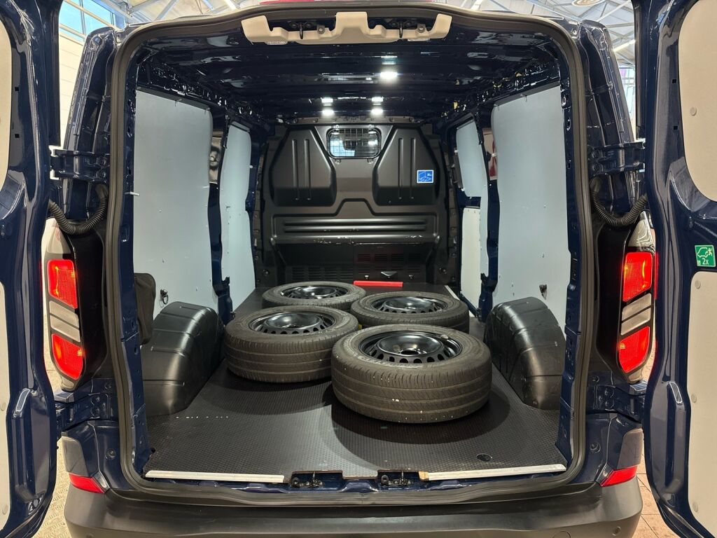 Ford Transit Custom 2024 Sininen
