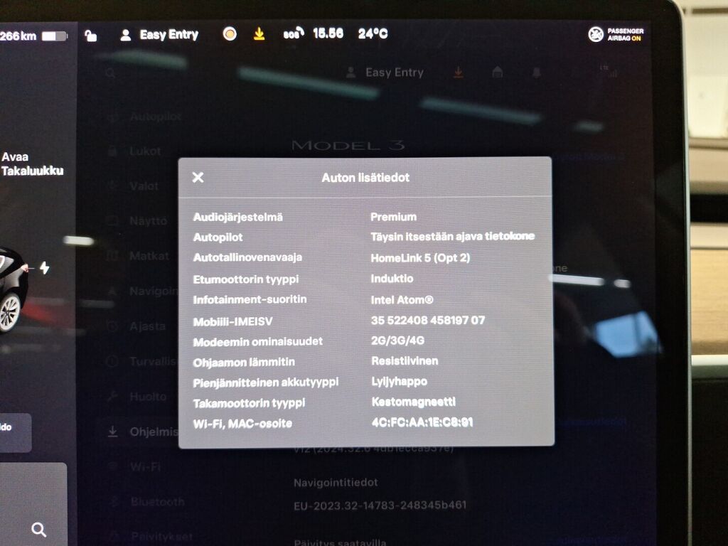 Tesla Model 3 2019 Punainen