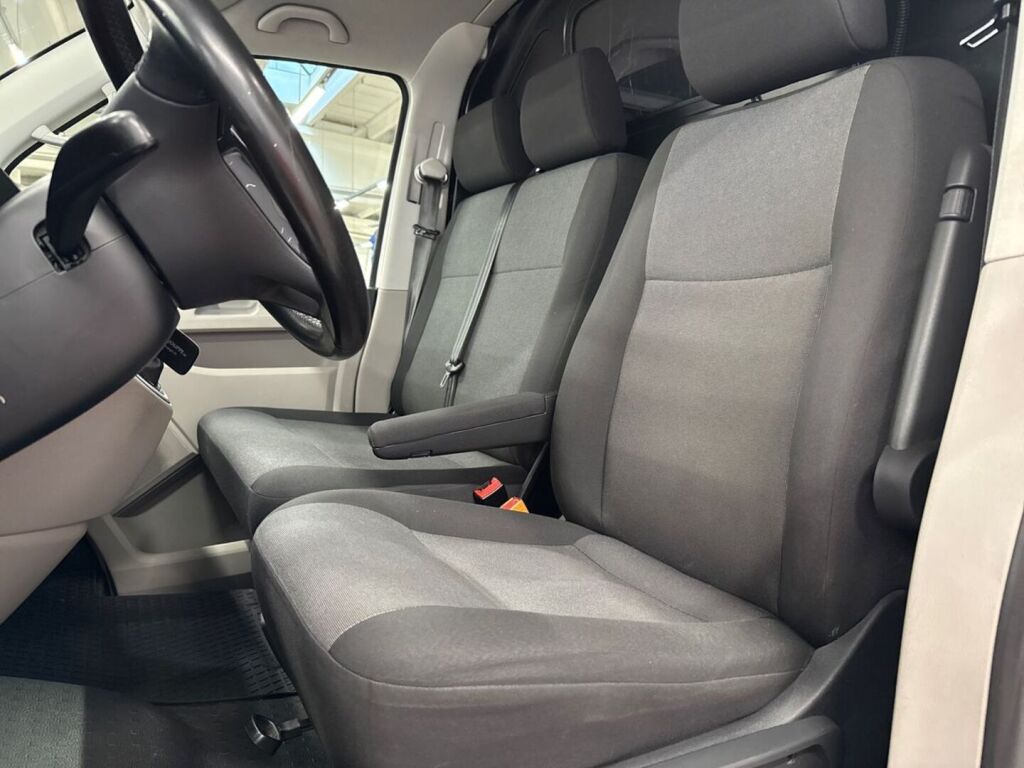 Volkswagen Transporter 2017 Valkoinen