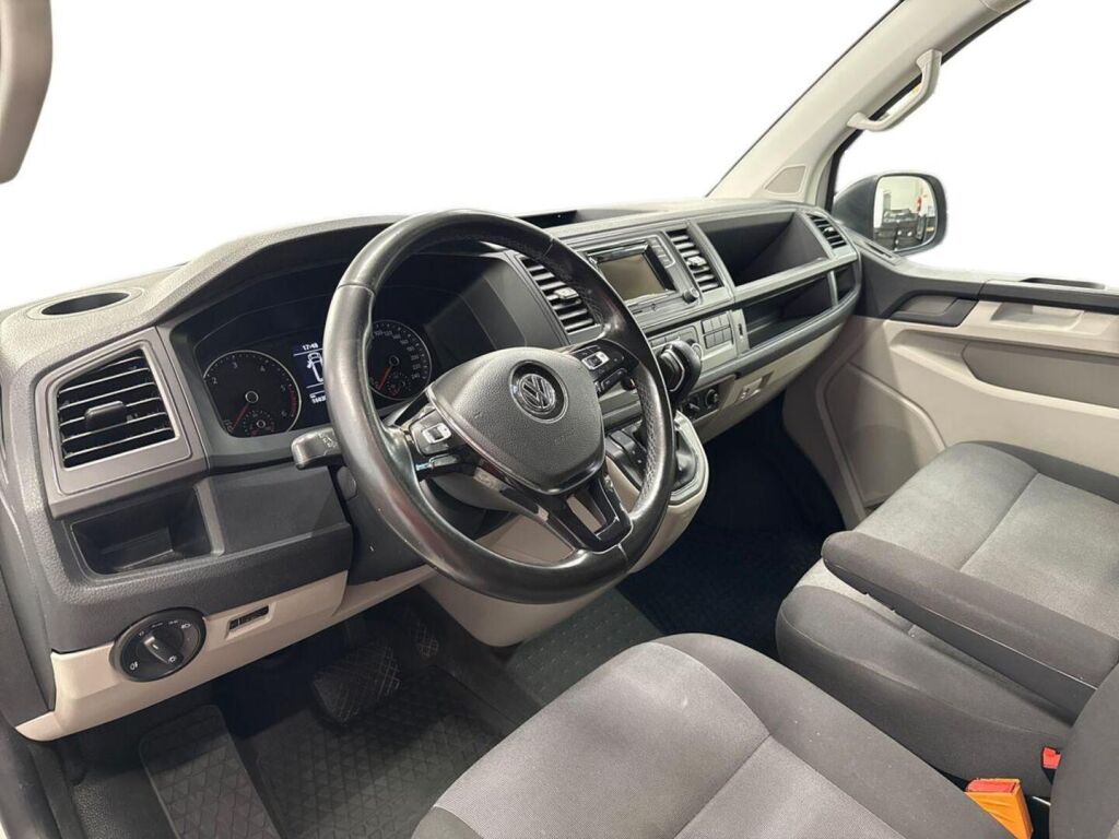 Volkswagen Transporter 2017 Valkoinen