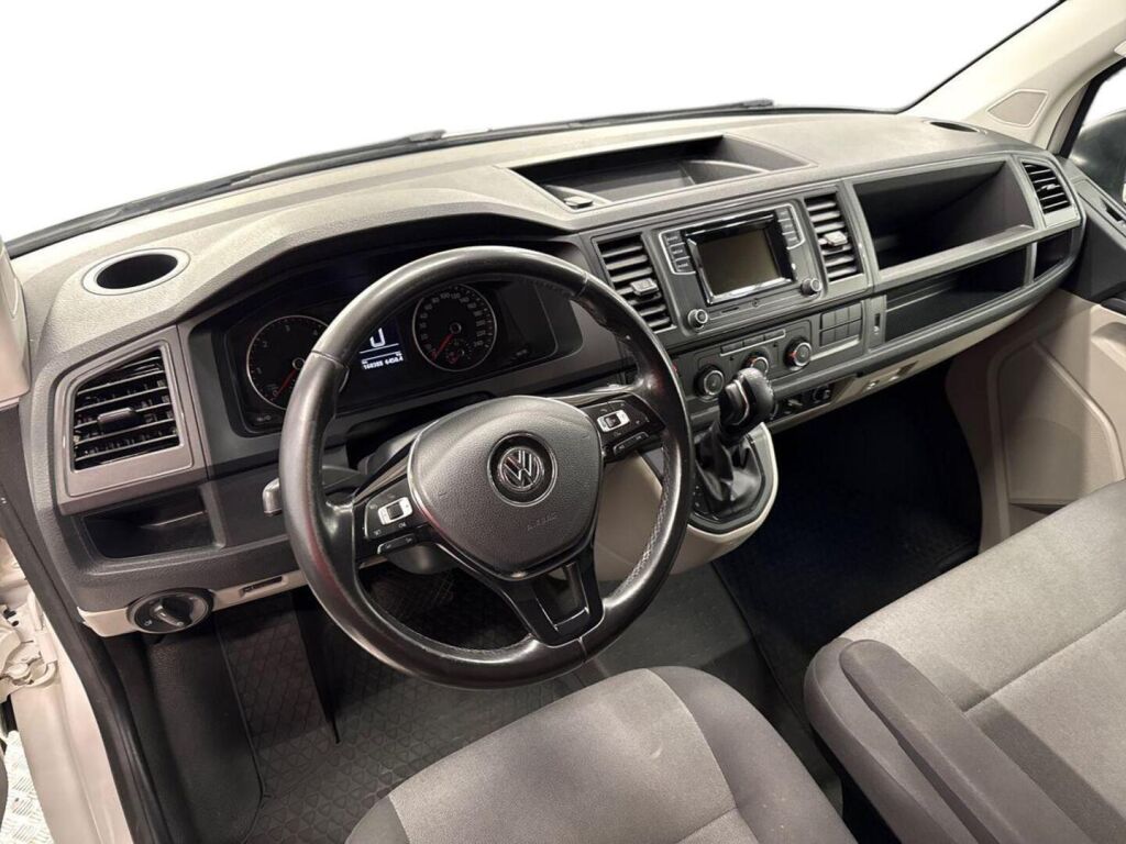 Volkswagen Transporter 2017 Valkoinen