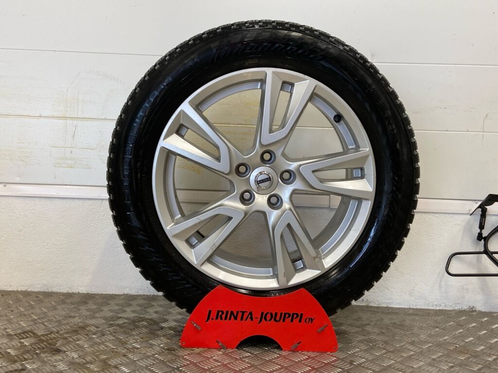 Volvo V90 Cross Country 2018 Valkoinen