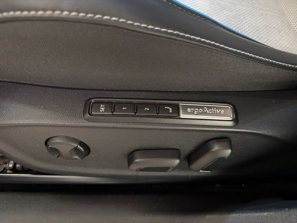 Volkswagen ID.7 2024 Valkoinen
