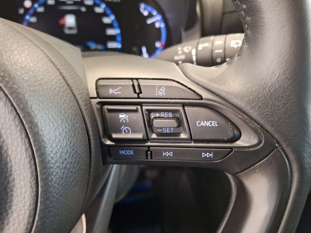 Toyota Yaris Cross 2024 Valkoinen